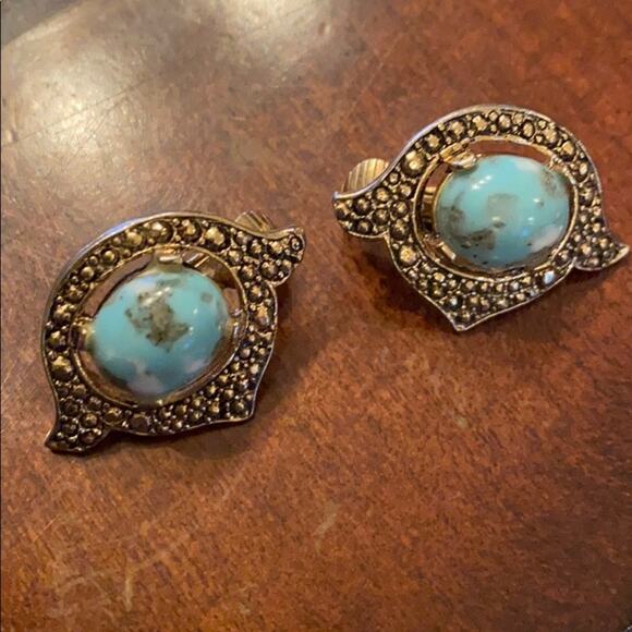 Vintage lot of 3 clip and screw back earrings - Picture 5 of 5